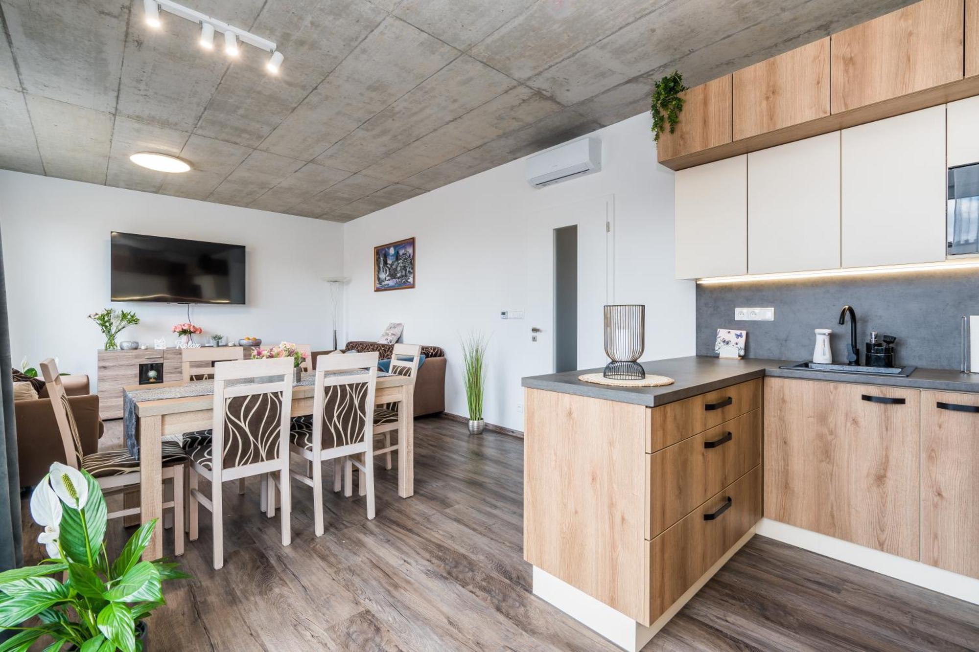 Appartamento Perla Hradce 401 Hradec Králové Esterno foto