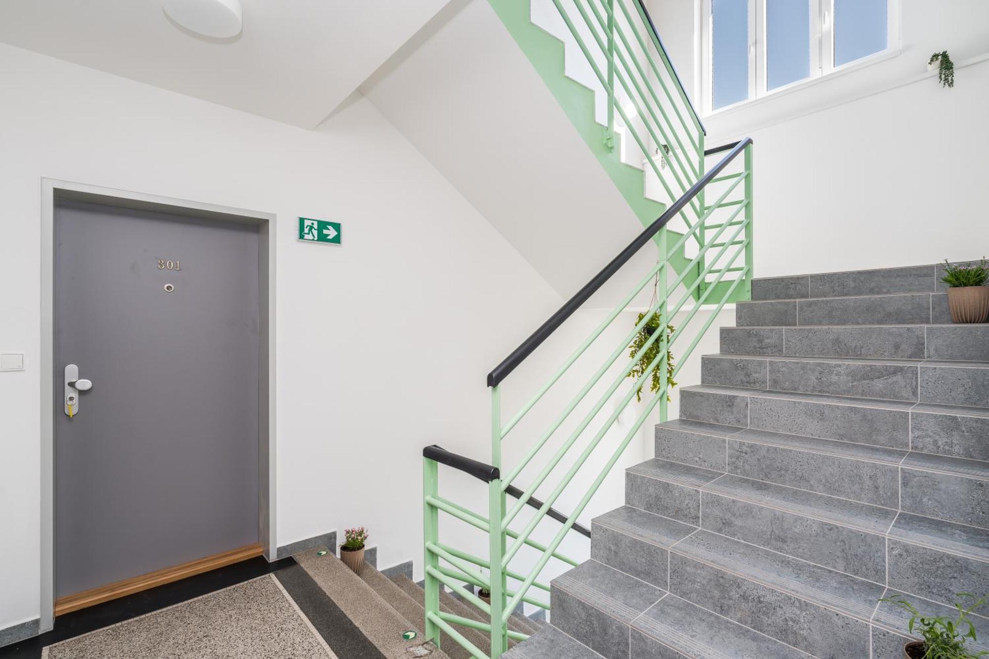 Appartamento Perla Hradce 401 Hradec Králové Esterno foto
