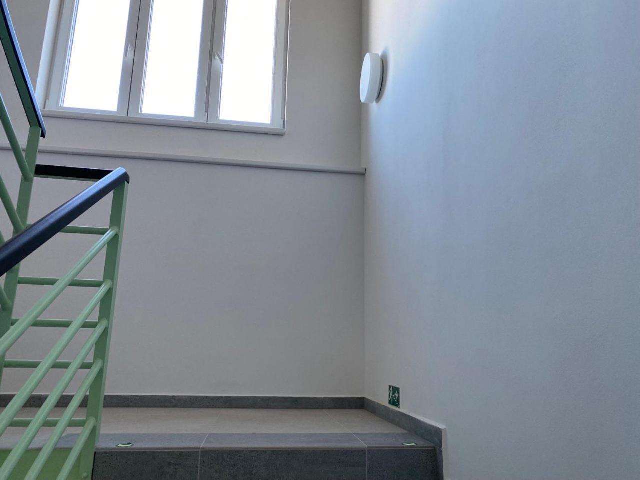 Appartamento Perla Hradce 401 Hradec Králové Esterno foto